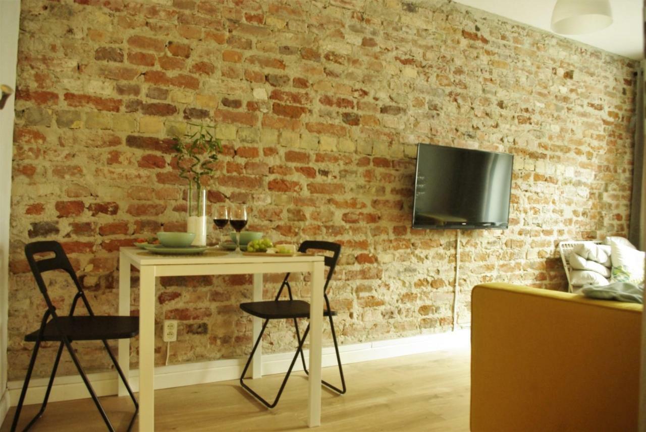 Apartament Na Szczytnej - Parking Stary Toruń エクステリア 写真